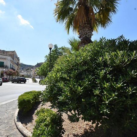 Bed and Breakfast Sicilia Bedda House Шикли Экстерьер фото